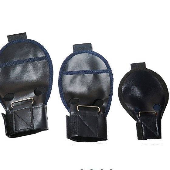 دستکش همی پلژی انگشتی Fencia چرم مصنوعی 3 سایز راست و چپ